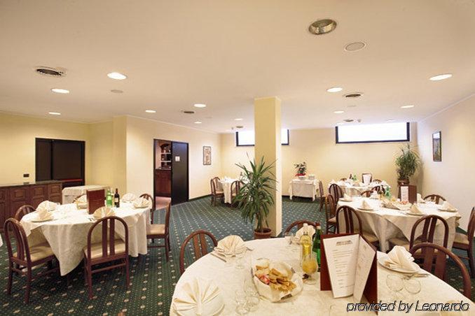 Dropiluc Hotel Druento Restaurant billede